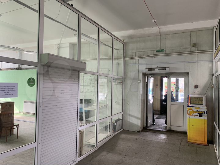 Торговая площадь, 70 м²