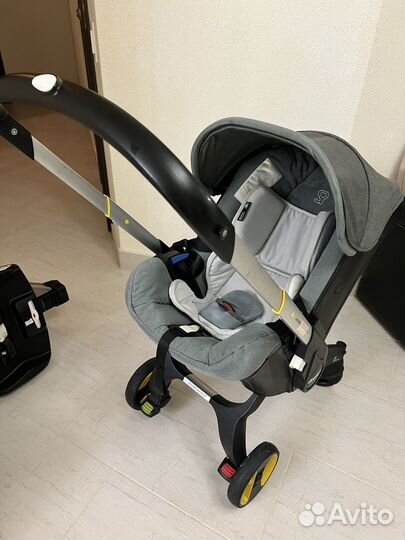 Автокресло-коляска Doona+ Isofix база