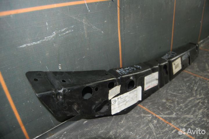 Усилитель крыла - Toyota Land Cruiser Prado 120