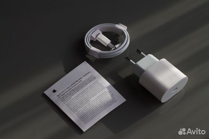 Блок питания, зарядка для айфона, Apple 20w