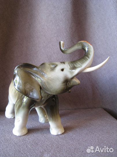 Статуэтка Слоненок Фарфор Royal Dux Bohemia