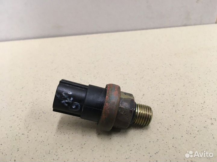 Датчик давления масла Maxima (A33) 2000-2005