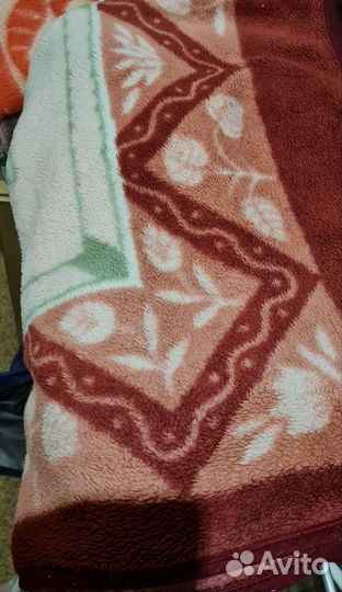 Одеяла шерстяные Покрывало шелковое стеганое