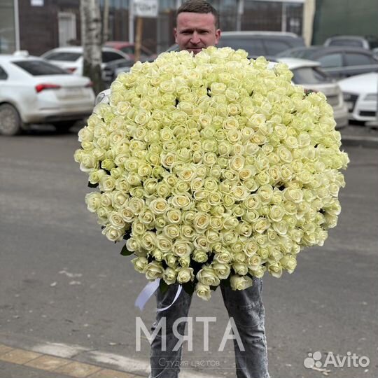 Розы гиганты букеты