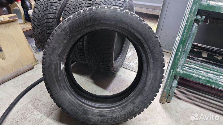 Michelin X-Ice North 3 205/55 R16