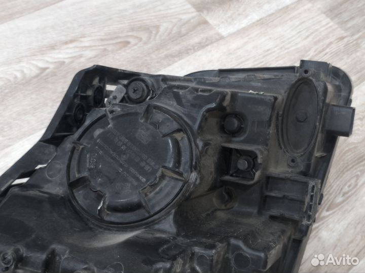 Фара правая галоген