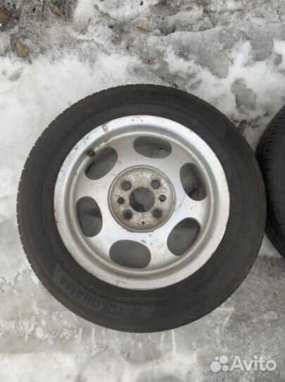 Yokohama BluEarth AE01 175/65 R14