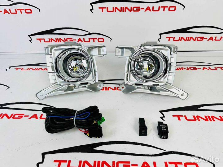 Противотуманные фары Toyota land cruiser 200