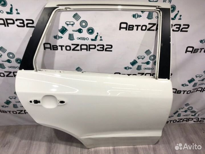 Дверь задняя правая Hyundai Santa Fe CM 2005 2006