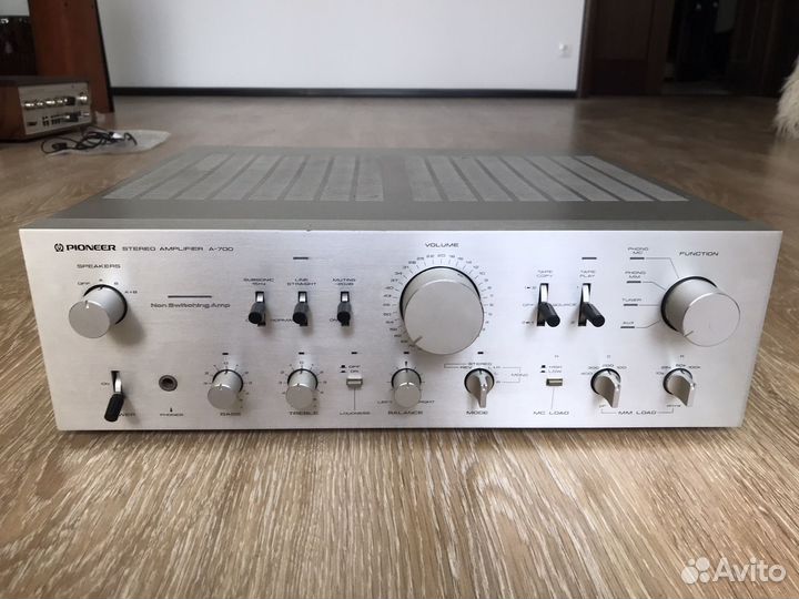 Усилитель Pioneer A-700. Винтаж 1979г