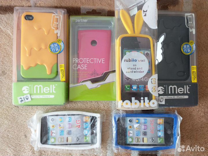 Чехлы на телефон