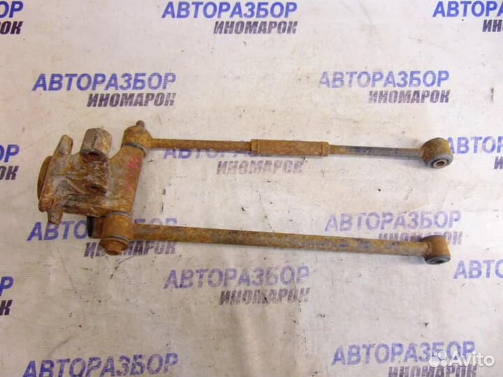 Кулак поворотный задний правый для Toyota Corolla