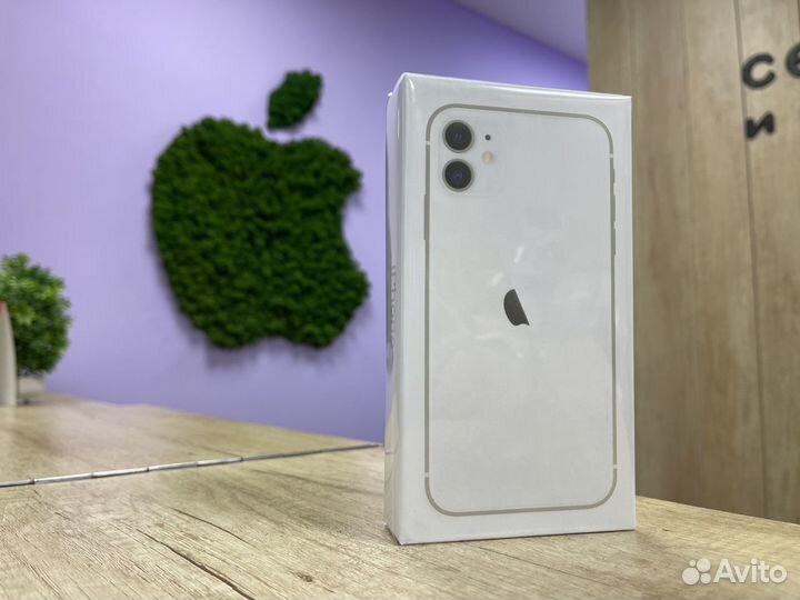 iPhone 11, 64 ГБ