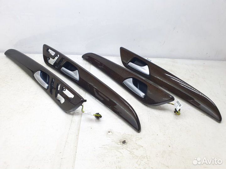 Накладка декоративная Mercedes-Benz Gl X166 4.7