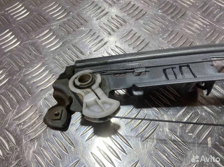 Стеклоподъемник Renault Scenic 2