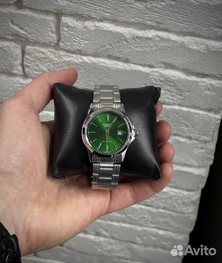 Часы Casio vintage зелёные