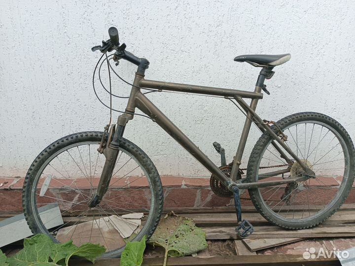 Велосипед gt