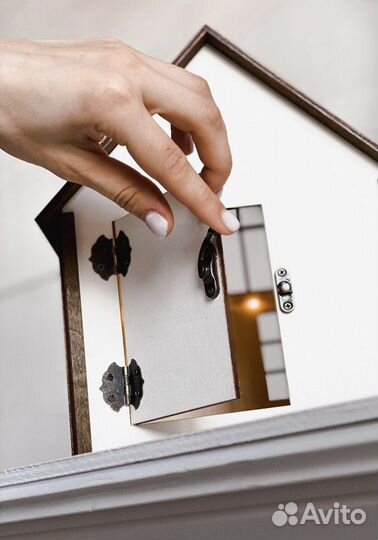 Свадебный домик-казна для конвертов