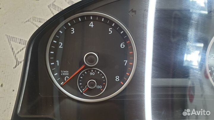 Панель приборов Volkswagen Tiguan 5N0920872