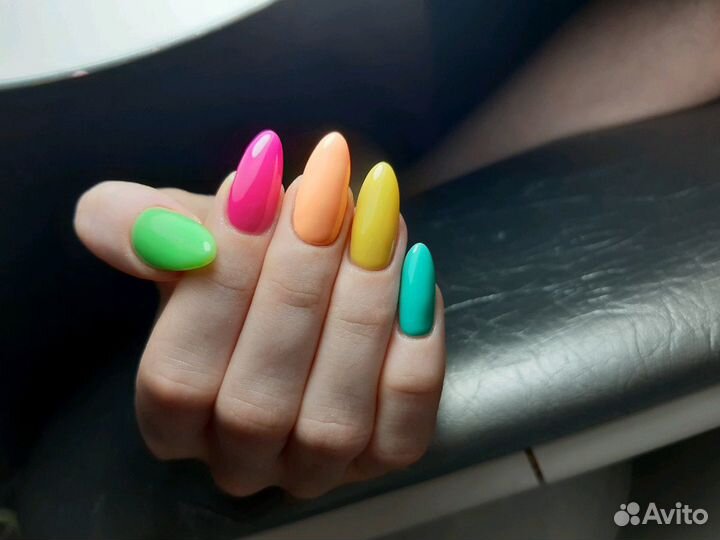 Маникюр Педикюр