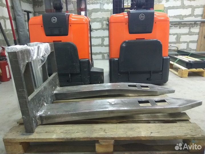 Ремонт и правка гнутых вил электроштабелеров