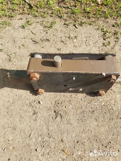 Замок гаражный внутренний