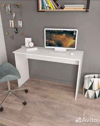 Стол письменный новый