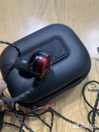 FXA6 Pro Red fender мониторные наушники