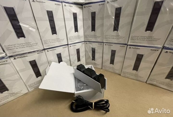 Зарядная станция для геймпадов ps5