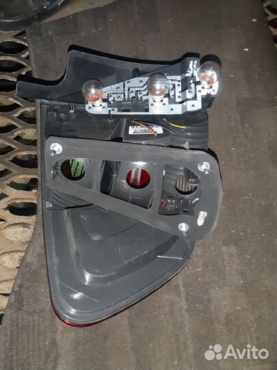 Фонарь правый Bmw X1 E84-VL32