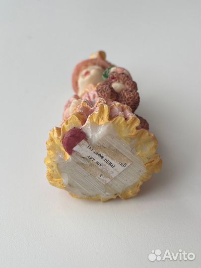 Фигурка статуэтка девочка с собачкой