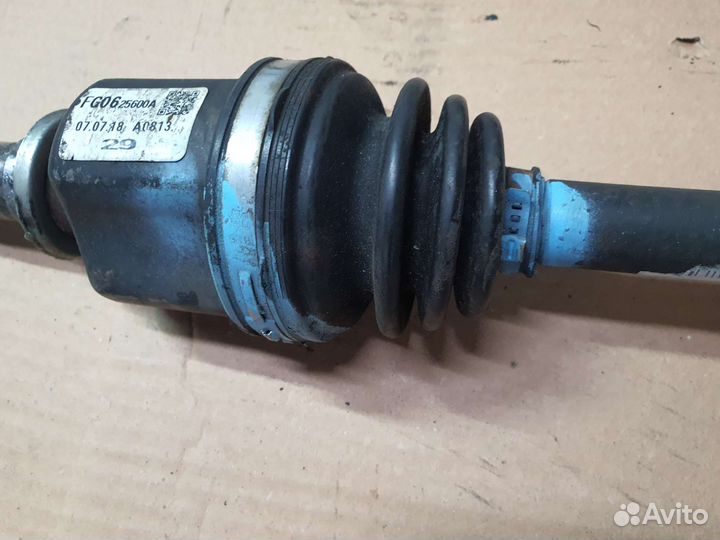 Привод левый mazda 3 bk 1 6 л с АКПП