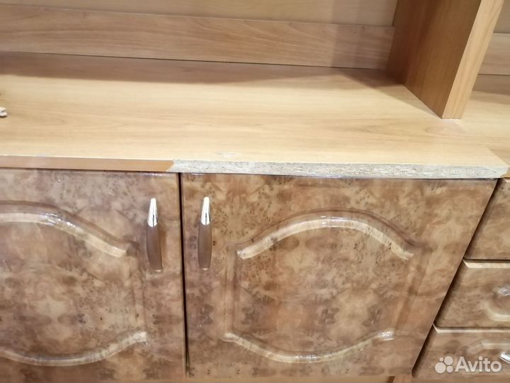 Стенка в гостиную