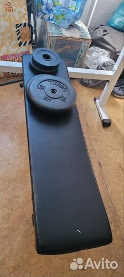 Скамья для жима со штангой