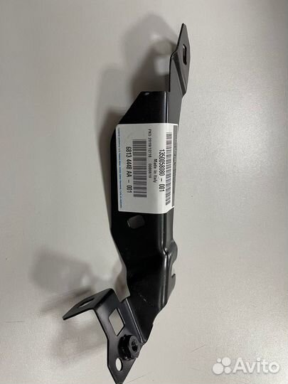 Кронштейн переднего правого крыла Citroen Jumper