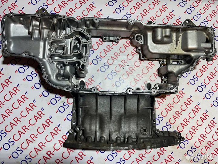 Поддон верхний на Audi A8