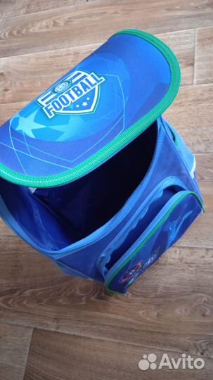 Школьный рюкзак