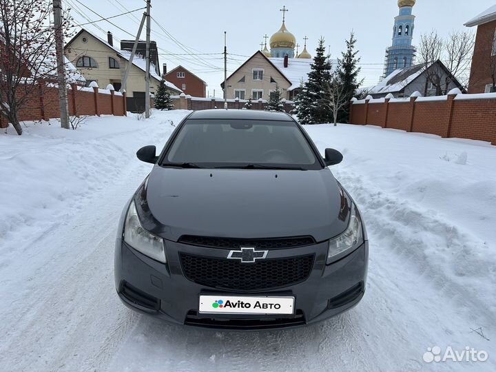 Chevrolet Cruze 1.6 AT, 2011, 256 000 км