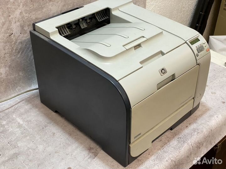 HP cp2025n цветной лазерный принтер