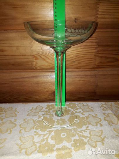 Фужеры, графин, ваза стекло, пепельница, тарелки