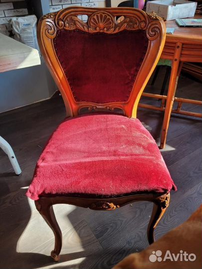 Стол и 6 стульев Румыния б/у под реставрацию