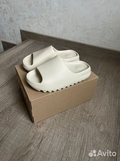 Тапки adidas yeezy slide новые