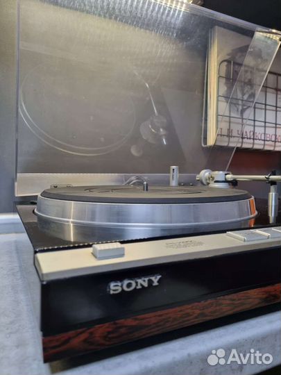 Проигрыватель винила sony PS-X 65C