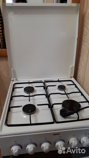 Плита газовая с электрической духовкой