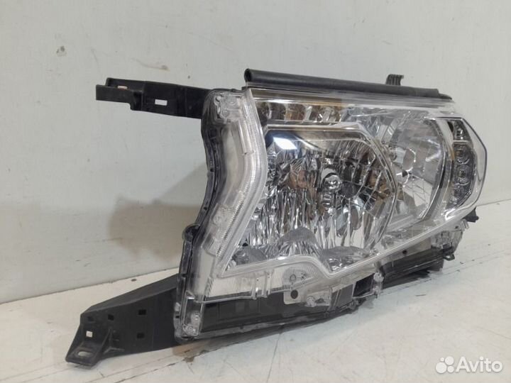 Фара левая Toyota Land Cruiser Prado 150 2017-2019