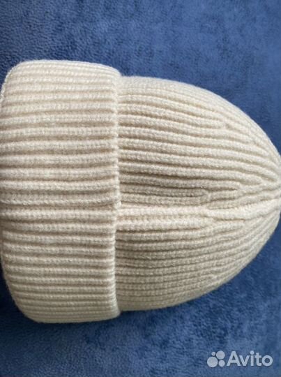 Шапка новая