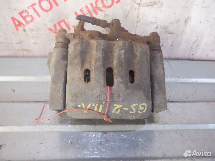 Суппорта тормозные передние Лексус GS 2