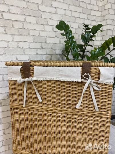 Корзина плетеная