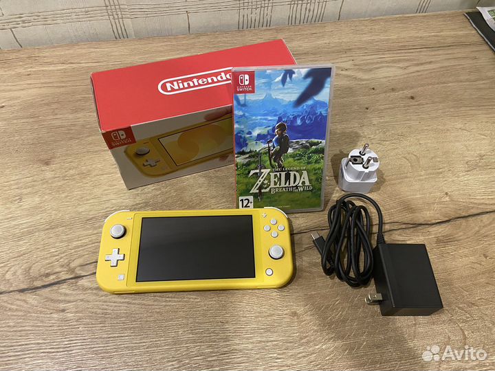 Nintendo Switch Lite, состояние идеальное