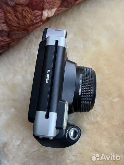 Фотоаппарат моментальной печати instax wide 300
